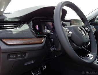 Škoda Octavia Combi IV SCOUT 2.0 TDI 147 kW 4x4 DSG - 10