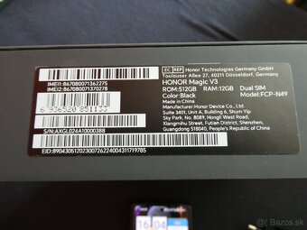 HONOR Magic V3 12/512 gb - 10