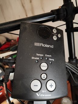 Predám súpravu bicích Roland so slúchadlami a stoličkou - 10
