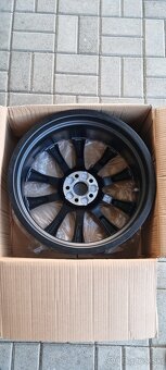 5x100 R18 ET46 – 7,5J, stredová diera 57,1 (OEM: 82A071498) - 10