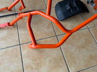 Ktm 1X90 adv S/R padací rám - 10