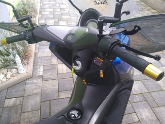 Yamaha n max 125 - 10