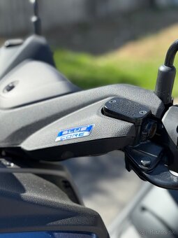 Skúter YAMAHA NMAX 125 - 2023 len 335km - 10