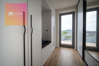 NADŠTANDARDNÉ BÝVANIE V NITRE – 5-IZBOVÝ DOM S DVOJGARÁŽOU, - 10