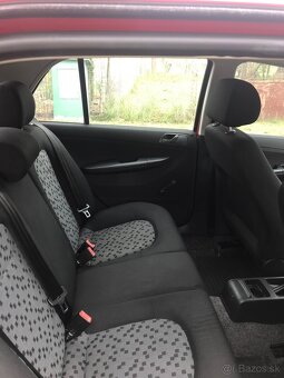 Škoda Fabia 1.2 12V 47KW - 10