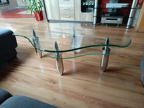 Predám konferenčný stolík, komodu a audio stolík, samostatne - 10