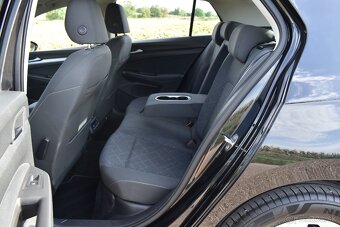 VW GOLF 8 2.0TDi / LED//ACC// - 10