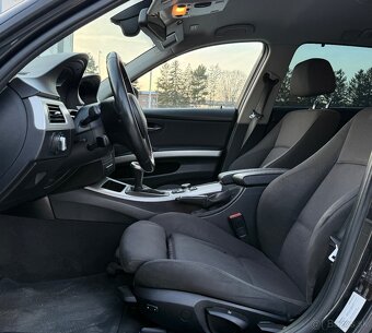 BMW 320d NAVI / LIGHT PAKET / XENON - 10