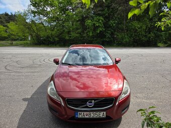 Volvo V60 - 10