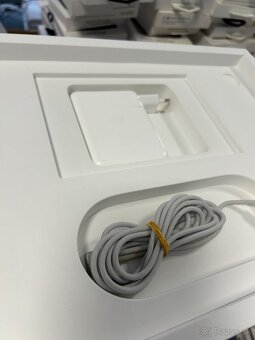 Apple Macbook Pro M2 Pro 16” 32gb ram 1tb ssd - 10