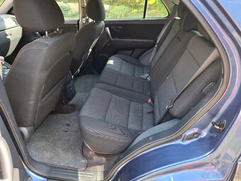 KIA SORENTO 2,5 diesel 4x4 AUTOMAT - 10