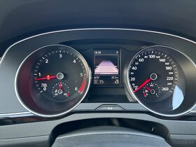 VW Passat 2,0 Tdi DSG rv:17 naj:166tis.km - 10