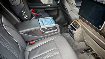 BMW 740 xD - 10