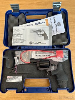 SMITH & WESSON MP 340 / 0.357 MAGNUM - 10