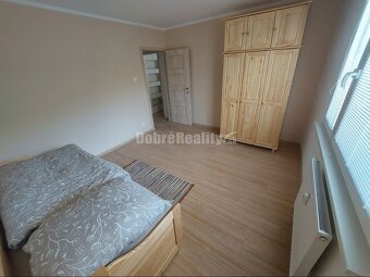 PRENÁJOM: KRÁSNY, VEĽKÝ 3 IZBOVÝ BYT S LOGGIOU, THK - 10