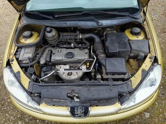 Peugeot 206 - 10