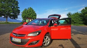 Opel Astra ST 1.4 103kw + lpg 2014 - 10