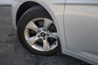 HYUNDAI i40 CW 1.7 CRDi 100kW A/T Business 2014 - 10