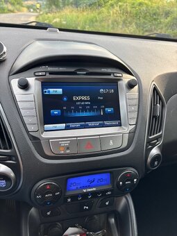 Hyundai ix35 - 10