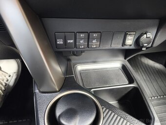 Toyota RAV4 2.2D 110kW 4x4 Automat - 10
