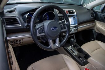 Subaru Outback - 10