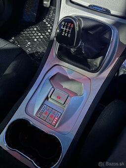 Ford S-max 2.0TDCI 103kW - 10