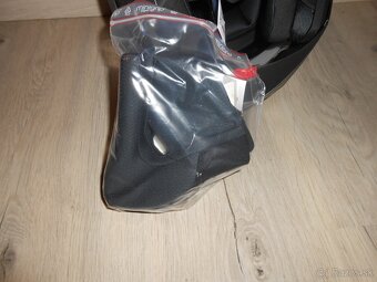 Predam krasnu novu moto prilbu znacky SHARK EVO GT ENCKE MAT - 10