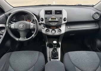Toyota RAV 4 2,2 diesel 4x4 rok 2007 nová STK - 10