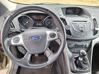 Ford Kuga 2.0 D - 10