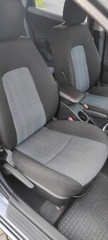 Predám Kia Ceed 1,4 benzín/66kw r.v. 2010 - 10