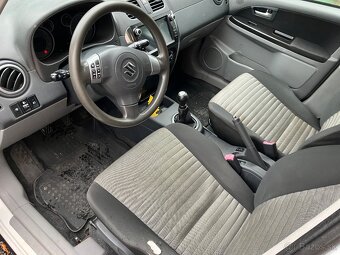 Suzuki SX4 pohon 4x4 rok 2012 - 10