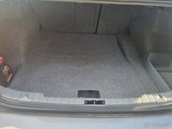 Predam BMW 325i e90 LCI - 10