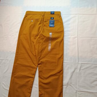 NOVÉ Vans authentic chinos loose fit široké plátené nohavice - 10