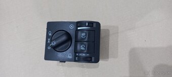 Predam vypinace okien a svetiel - 10