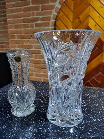 Predám vázu  BOHEMIA 30 KUSOV - 10