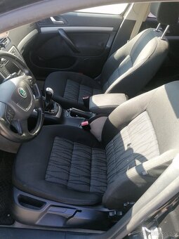 Škoda Octavia Combi 2.0 TDi 4x4 - 10
