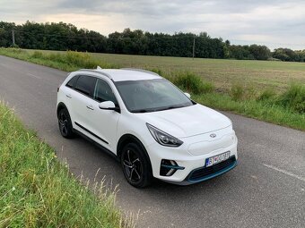Elektromobil KIA Niro Platinum 150kw - 10