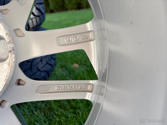 č16 Zimná sada SEAT ATECA R17 215/55 - 10