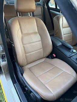 MERCEDES-BENZ C200CDI W204 3M FÓLIA MODEL 2011 - 10