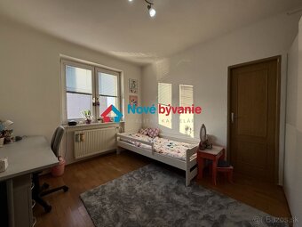 NOVÁ CENA/Predaj, 4izbový byt s garážou, záhradou a s bazéno - 10