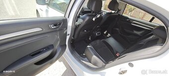 Renault Megane Grandcoupe - 10