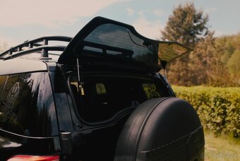 Toyota FJ Cruiser 4,0 l 191kW V6 AT6 - 10