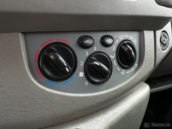Opel Vivaro 2.0CDTI/84kW 9.Míst r.v.2010 - 10