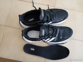 Panske bezecke tenisky ADIDAS. - 10