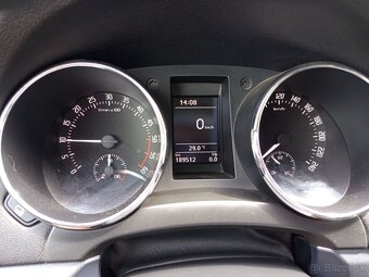 ŠKODA YETI 2.0 TDI 4x4 - 10