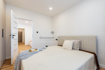 PREDANÝ - Na predaj pekný 3-izbový byt po rekonštrukcii na u - 10