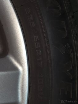 Predám zimné pneu.235/55 R17 s diskami - 10
