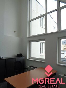 Kancelárske priestory 140 m2 v historickej budove na Hurbano - 10