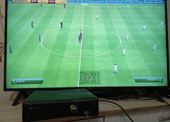 XBOX 360 SLIM 4GB  aj s kinectom - 10