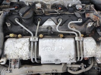 Toyota Avensis 2,0 D4D - 10